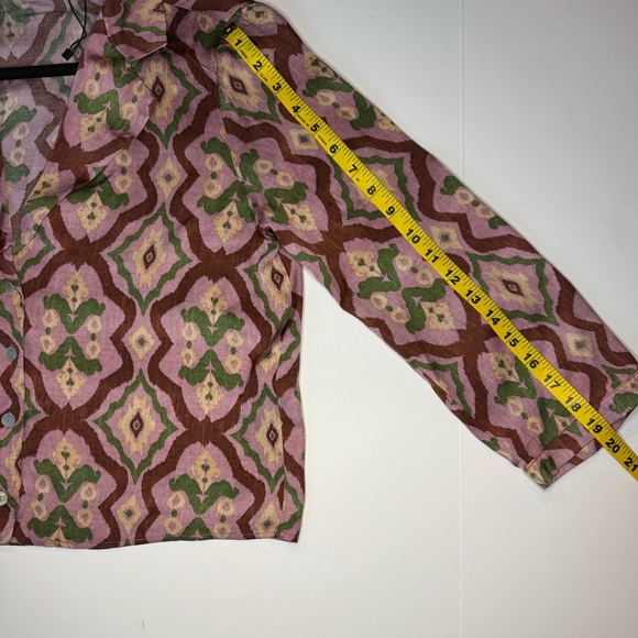 ZARA Patterned Button-Up Women's Top - Picture 7 of 7
